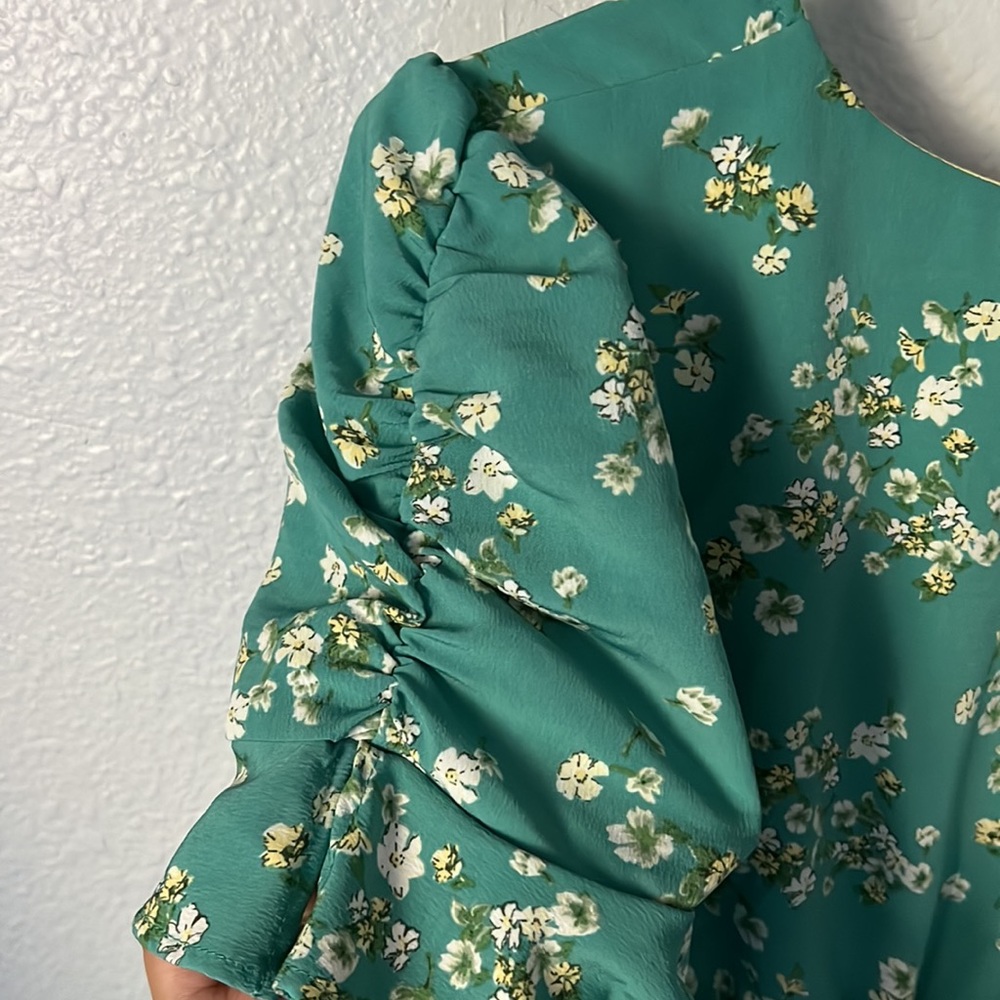 5 for $10 Rabbit rose blouse - Picture 2 of 6
